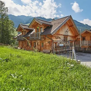 https://drei-hittn-saalbach.saalbachhinterglemmhotels.com