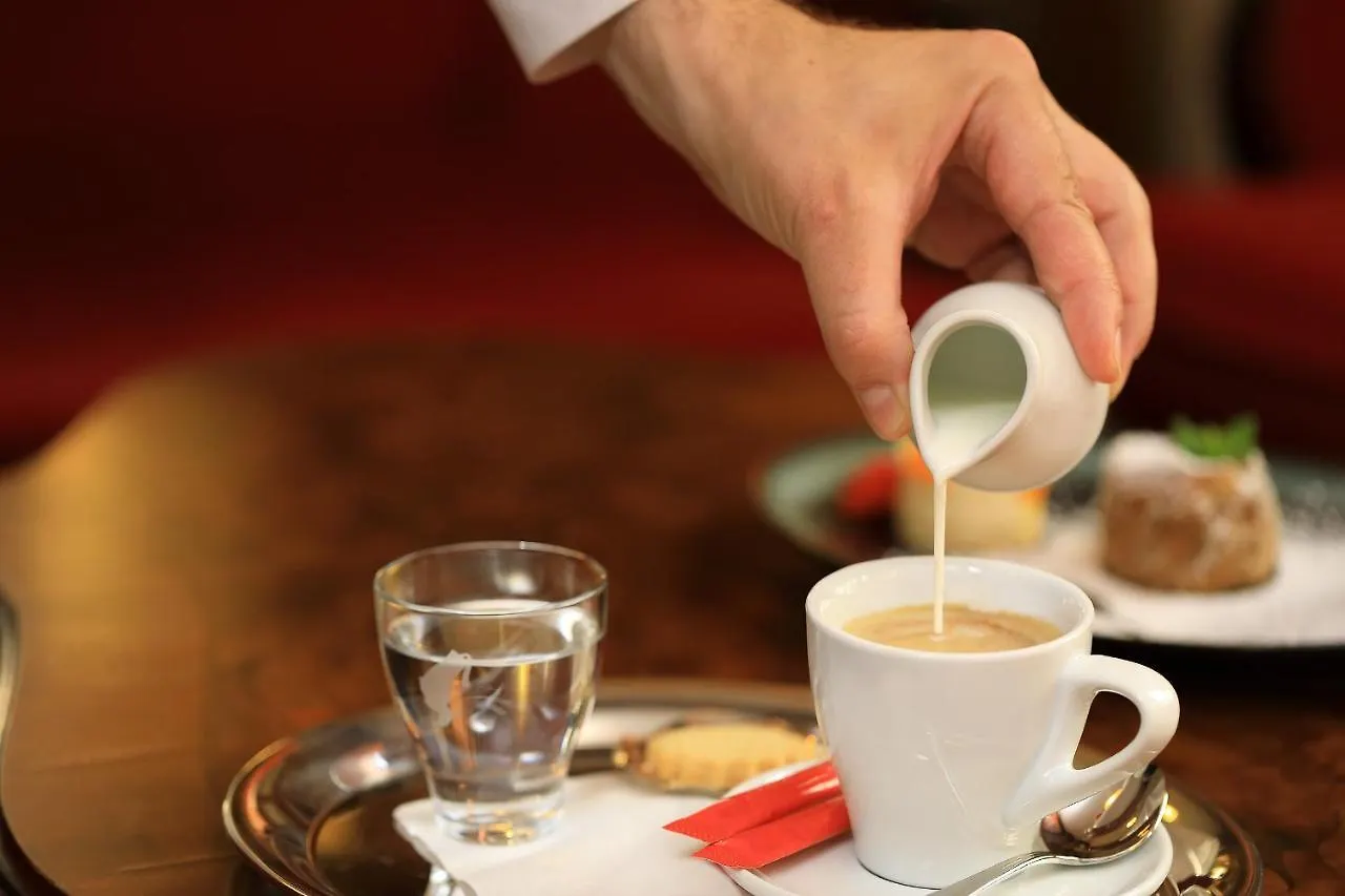 Hotel Bellevue Wien 4*, Viena Austria